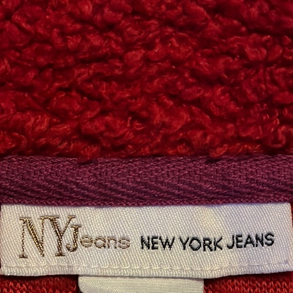 NY Jeans Red Fleece Pullover Half Zip Sweatshirt Women’s Size Large Long Sleeve - Picture 3 of 4